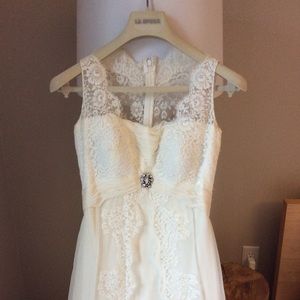 Wedding dress